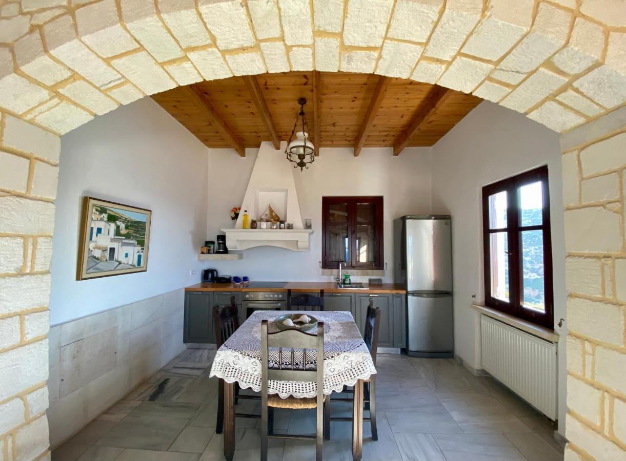 Stonehouse With Breathtaking View Vila